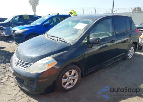 2008 Nissan Versa 1.8Sl z USA, uszkodzony, nr VIN 3N1BC13E98L408754
